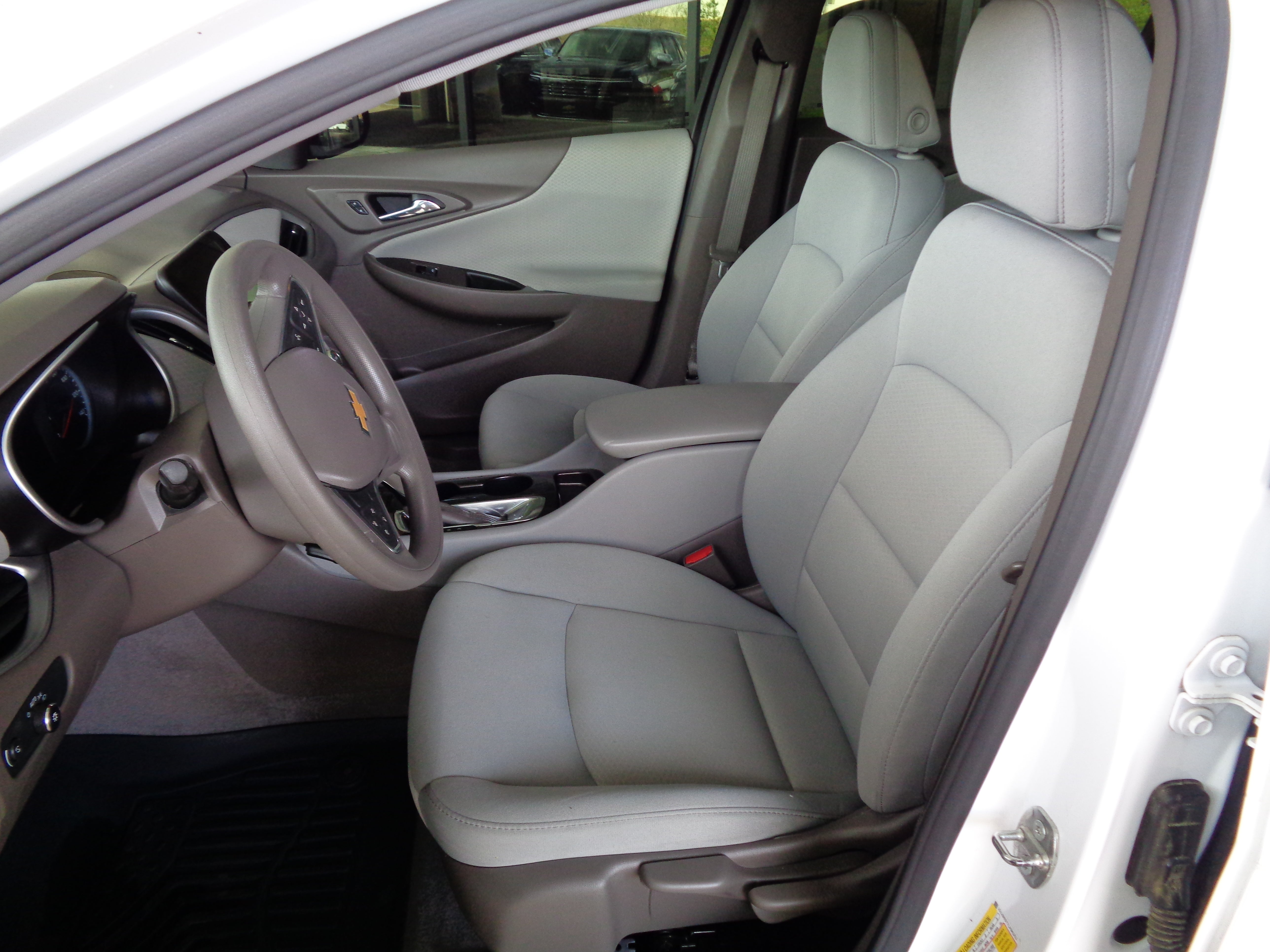 2020 Chevrolet Malibu LS