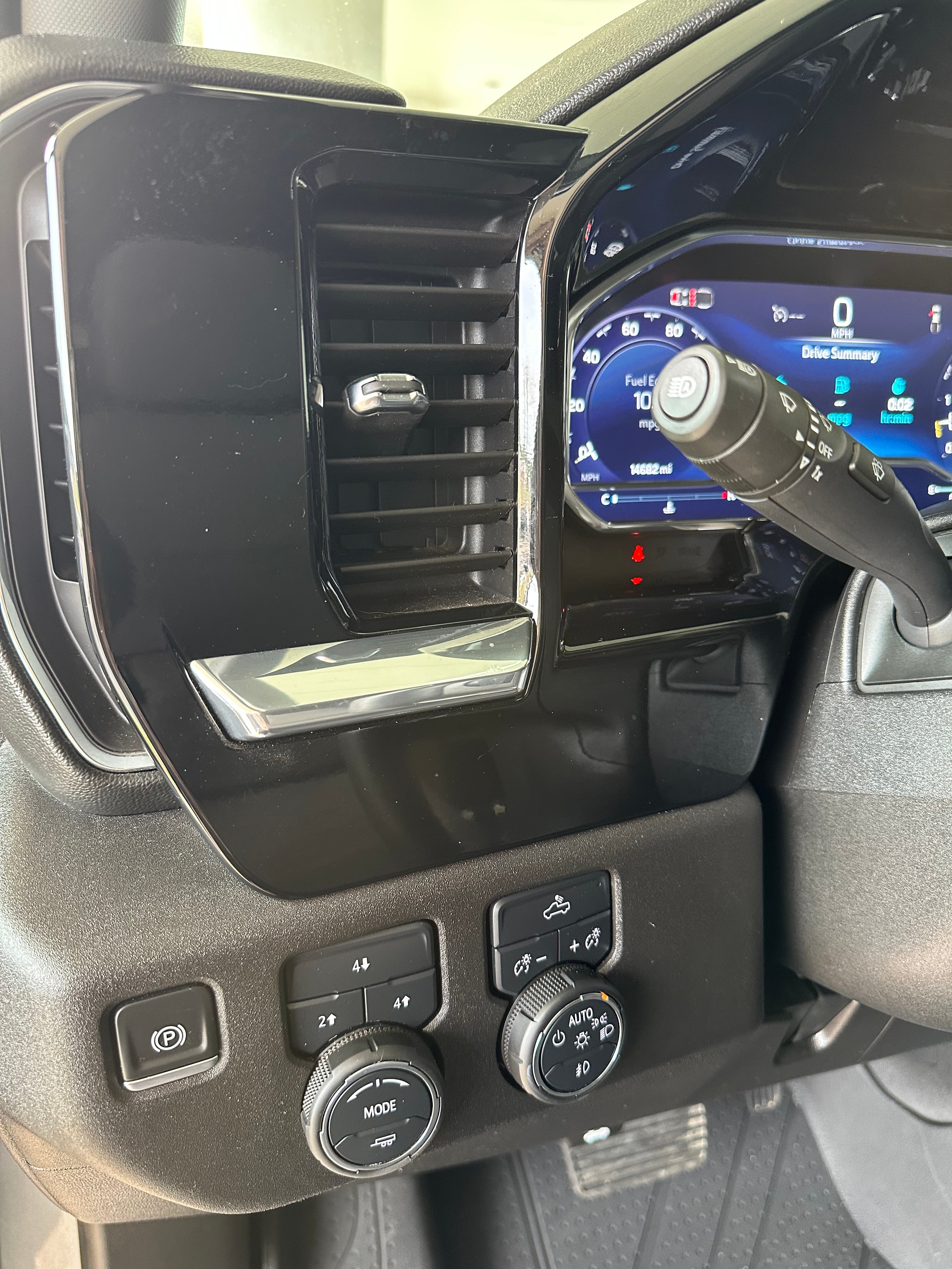 2025 Chevrolet Silverado 3500 HD Chassis Cab LT