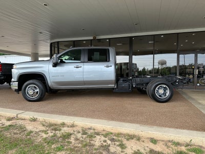 2025 Chevrolet Silverado 3500 HD Chassis Cab LT