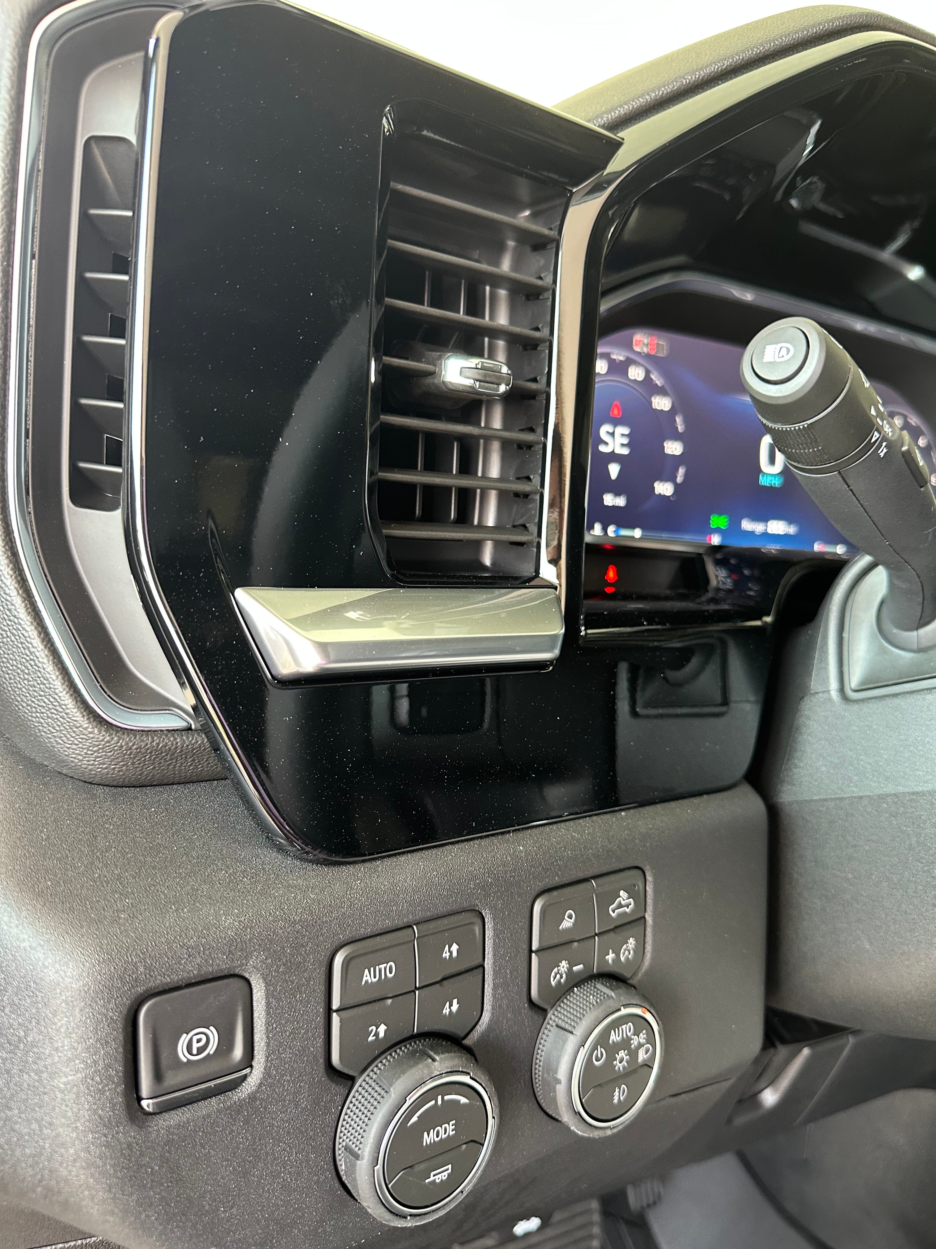 2026 Chevrolet Silverado 2500 HD LTZ - Photo 13