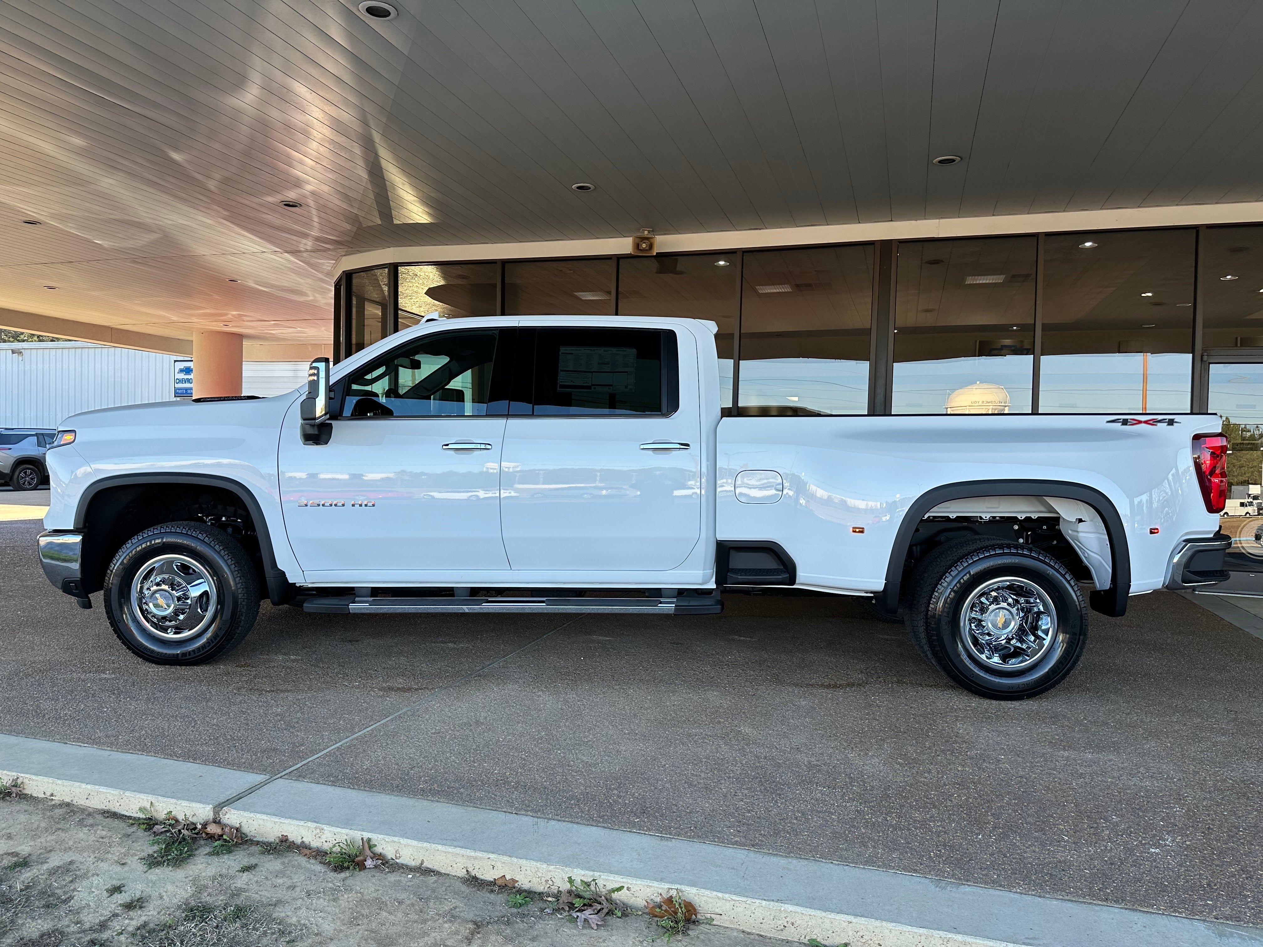 2026 Chevrolet Silverado 3500 HD LTZ DRW