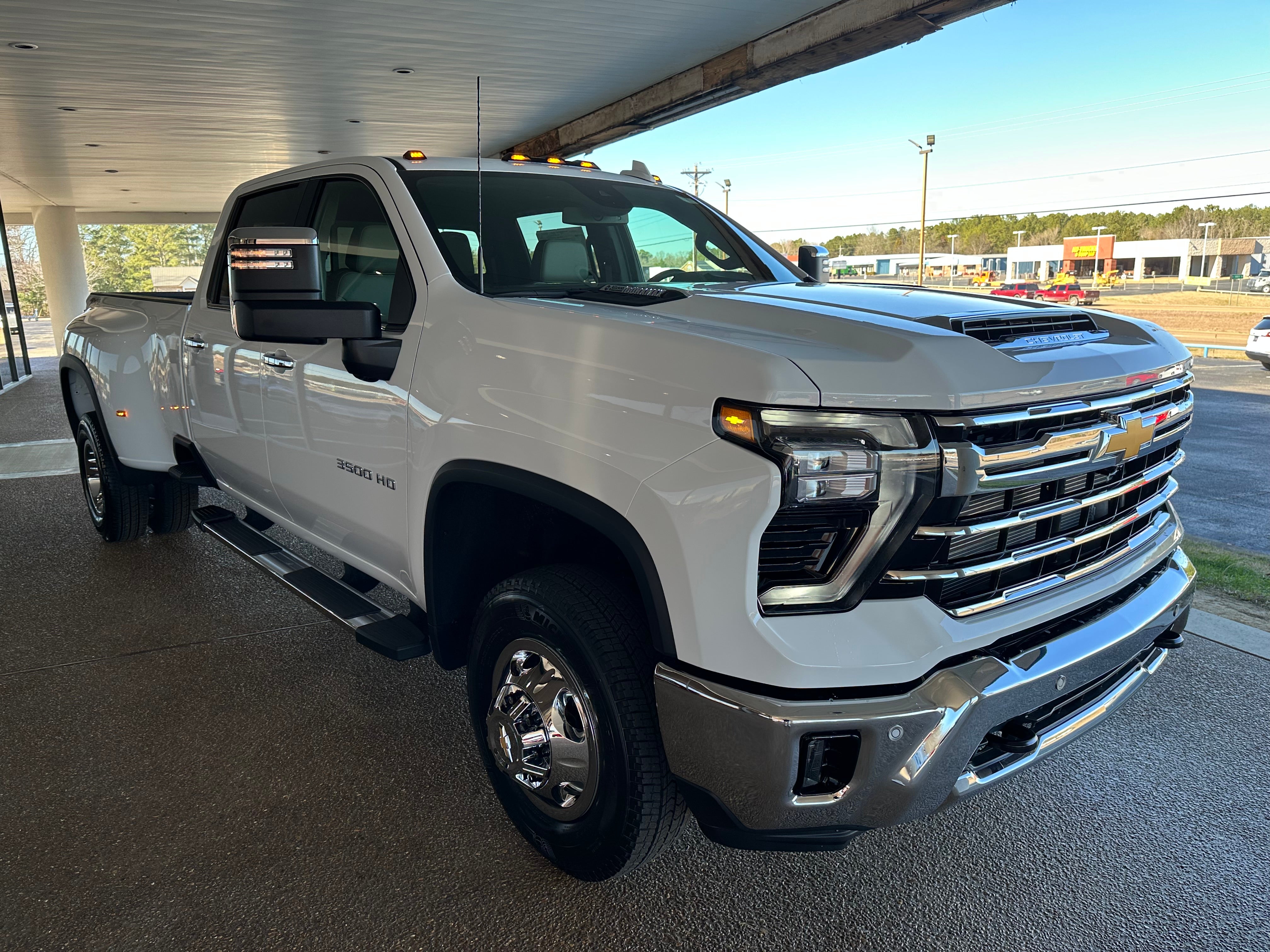 2026 Chevrolet Silverado 3500 HD LTZ DRW