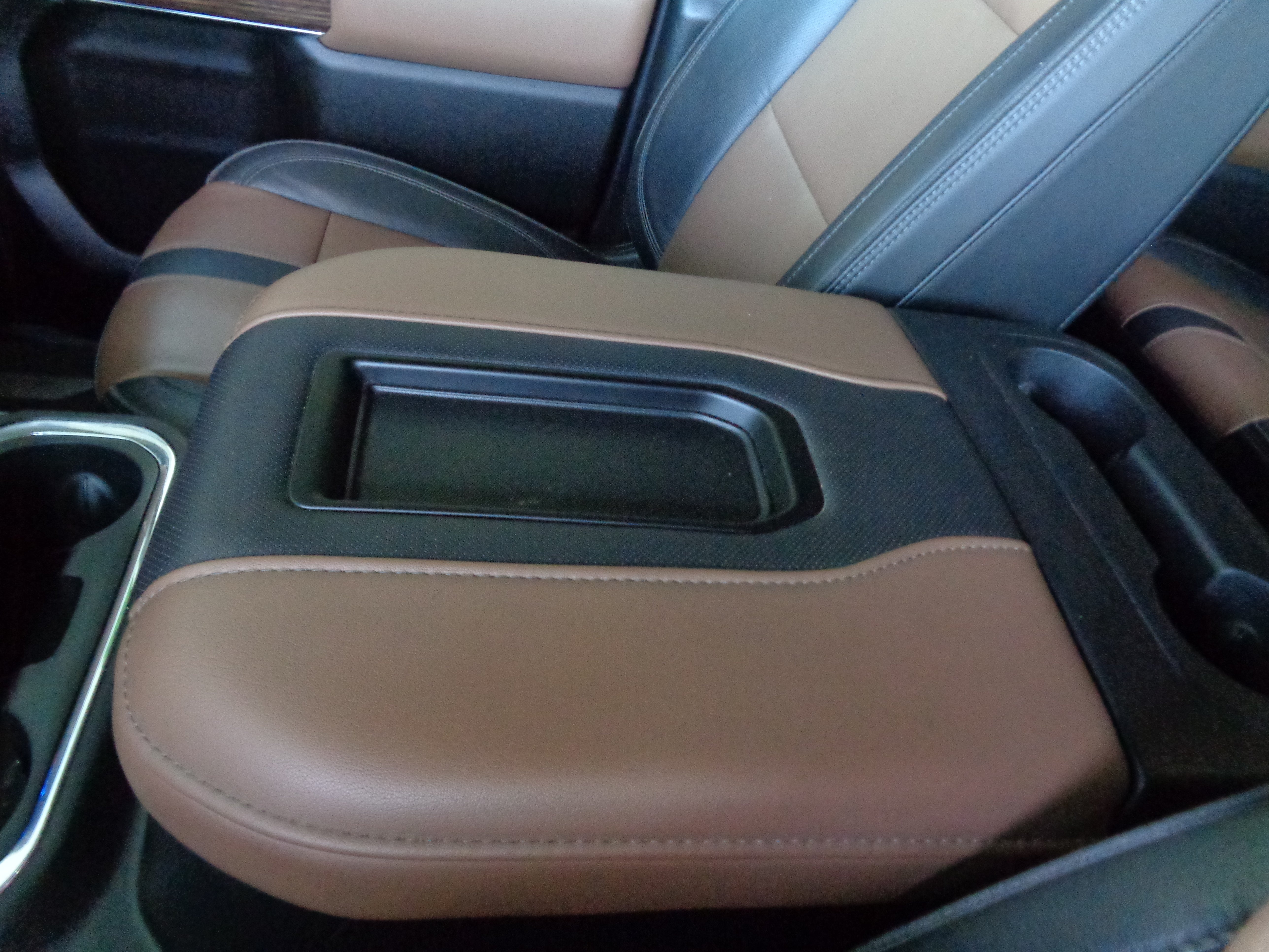 2022 Chevrolet Silverado 3500 HD High Country DRW