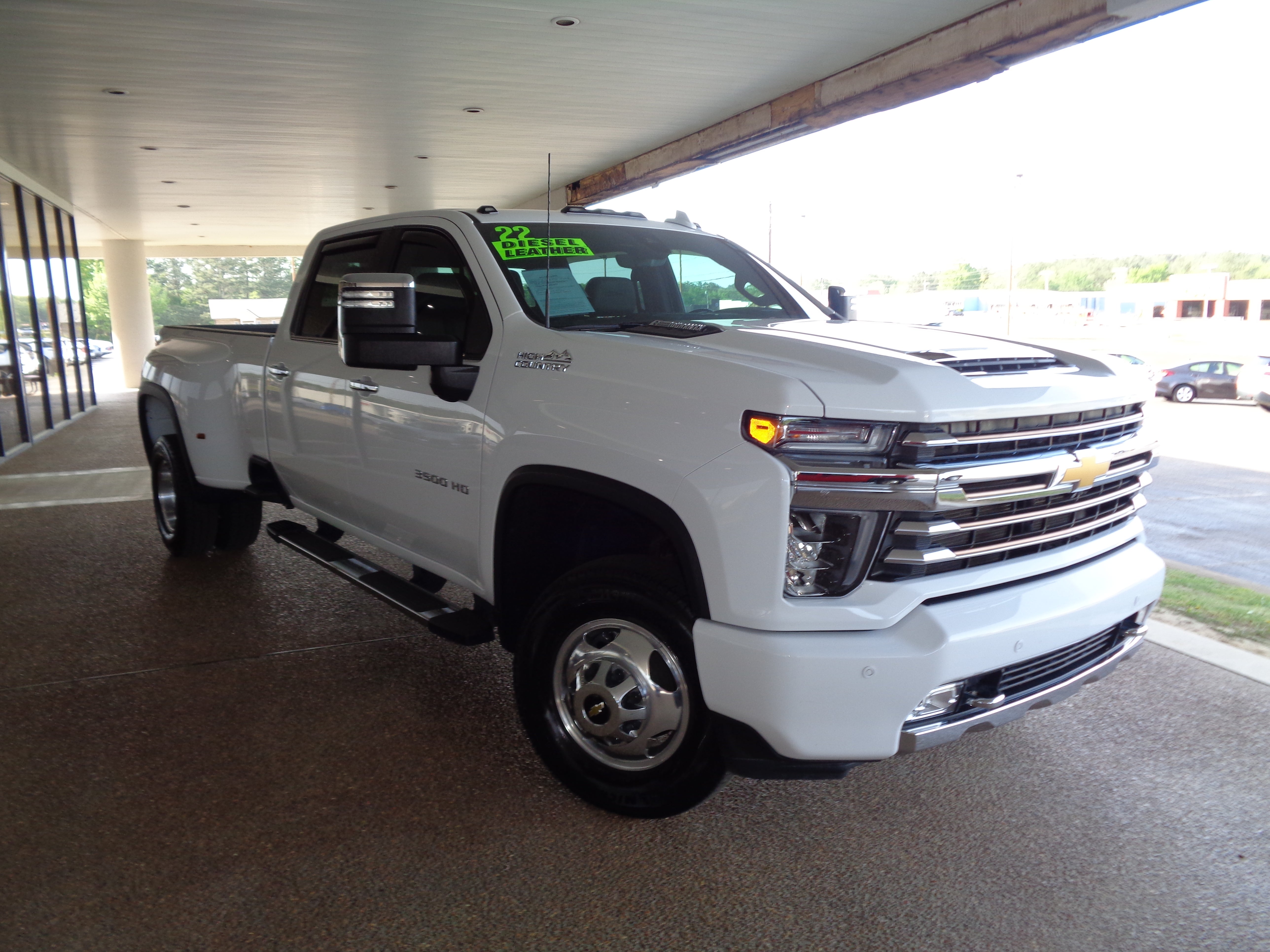 2022 Chevrolet Silverado 3500 HD High Country DRW