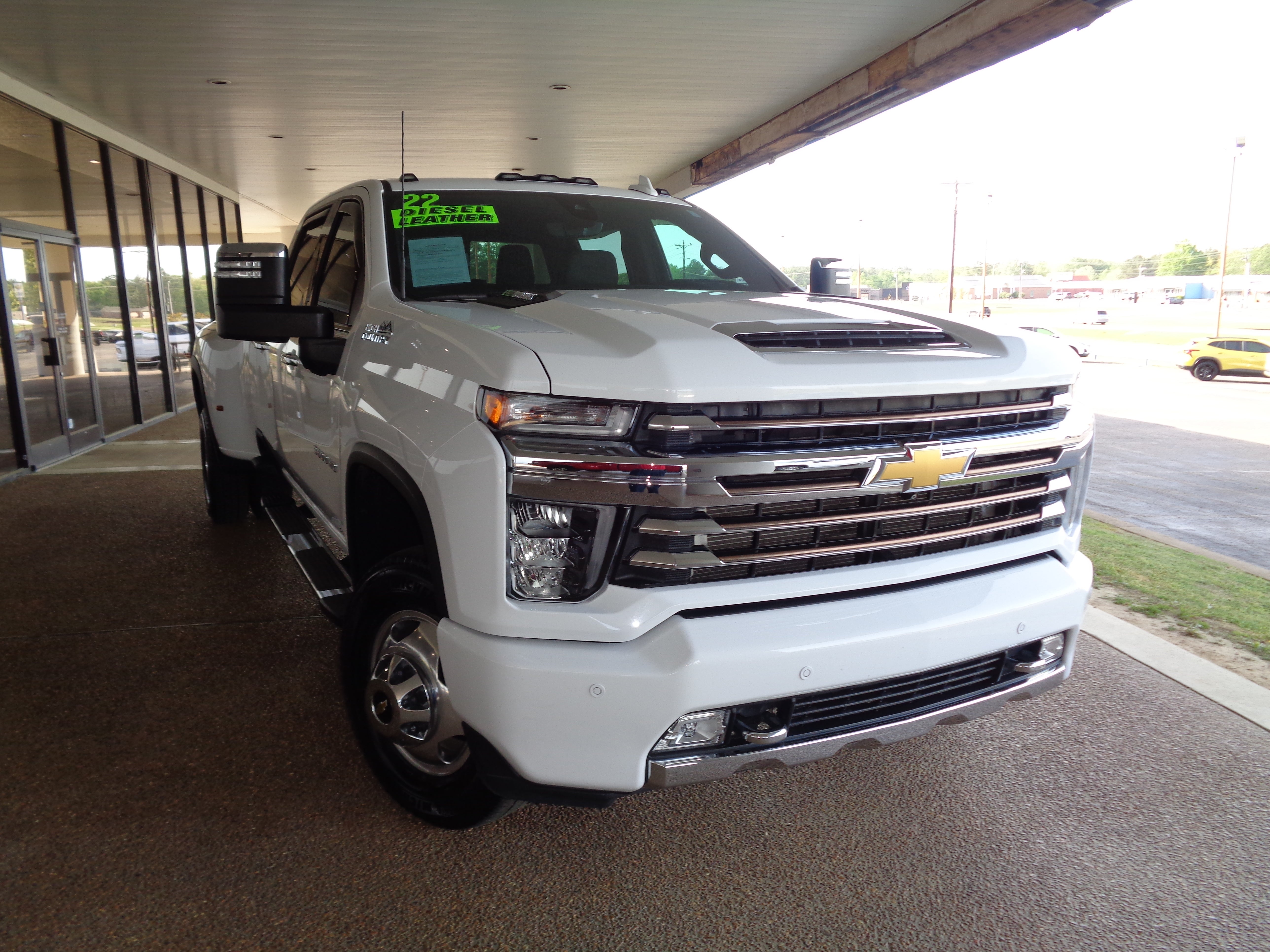 2022 Chevrolet Silverado 3500 HD High Country DRW