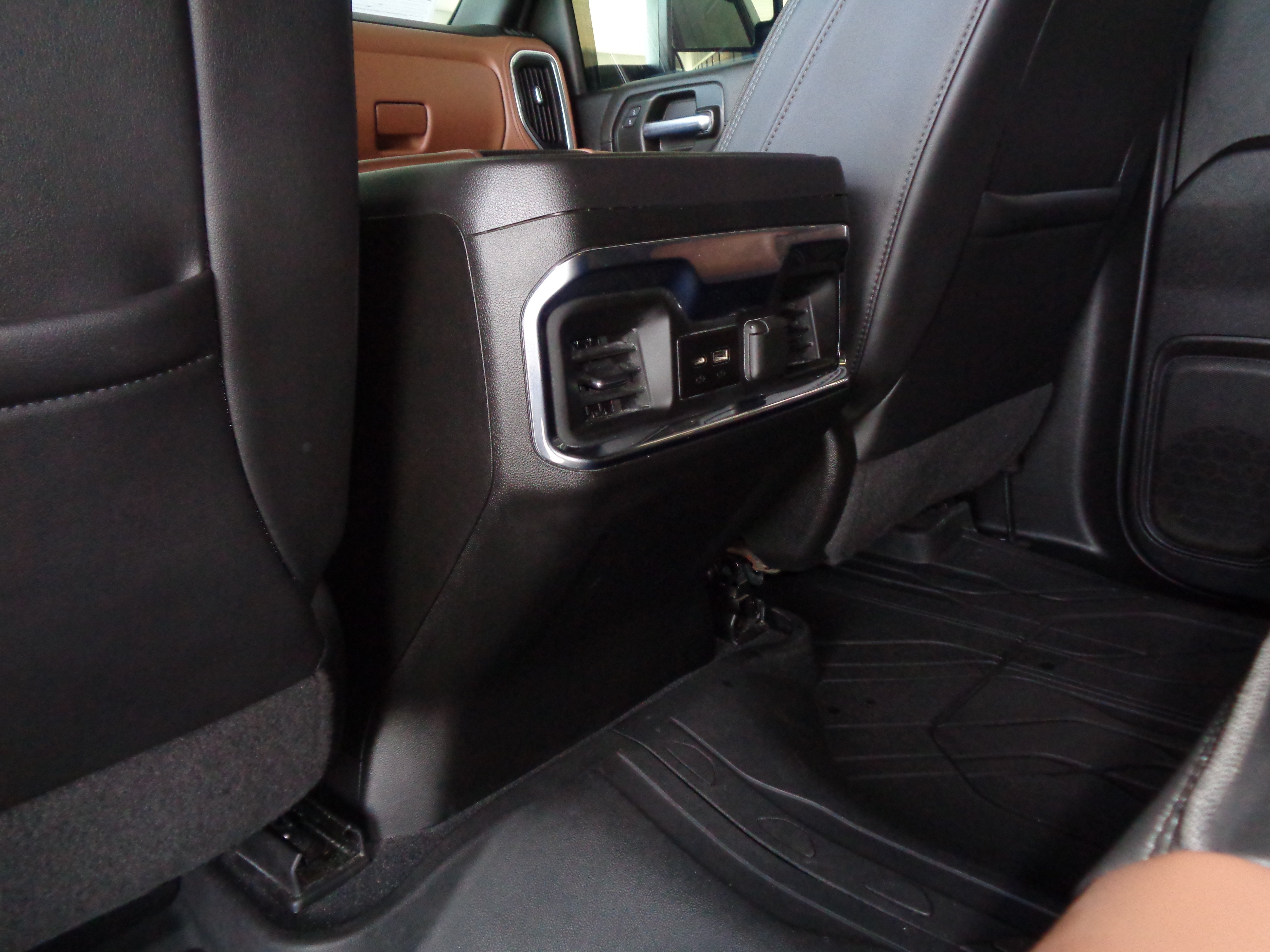 2022 Chevrolet Silverado 3500 HD High Country DRW