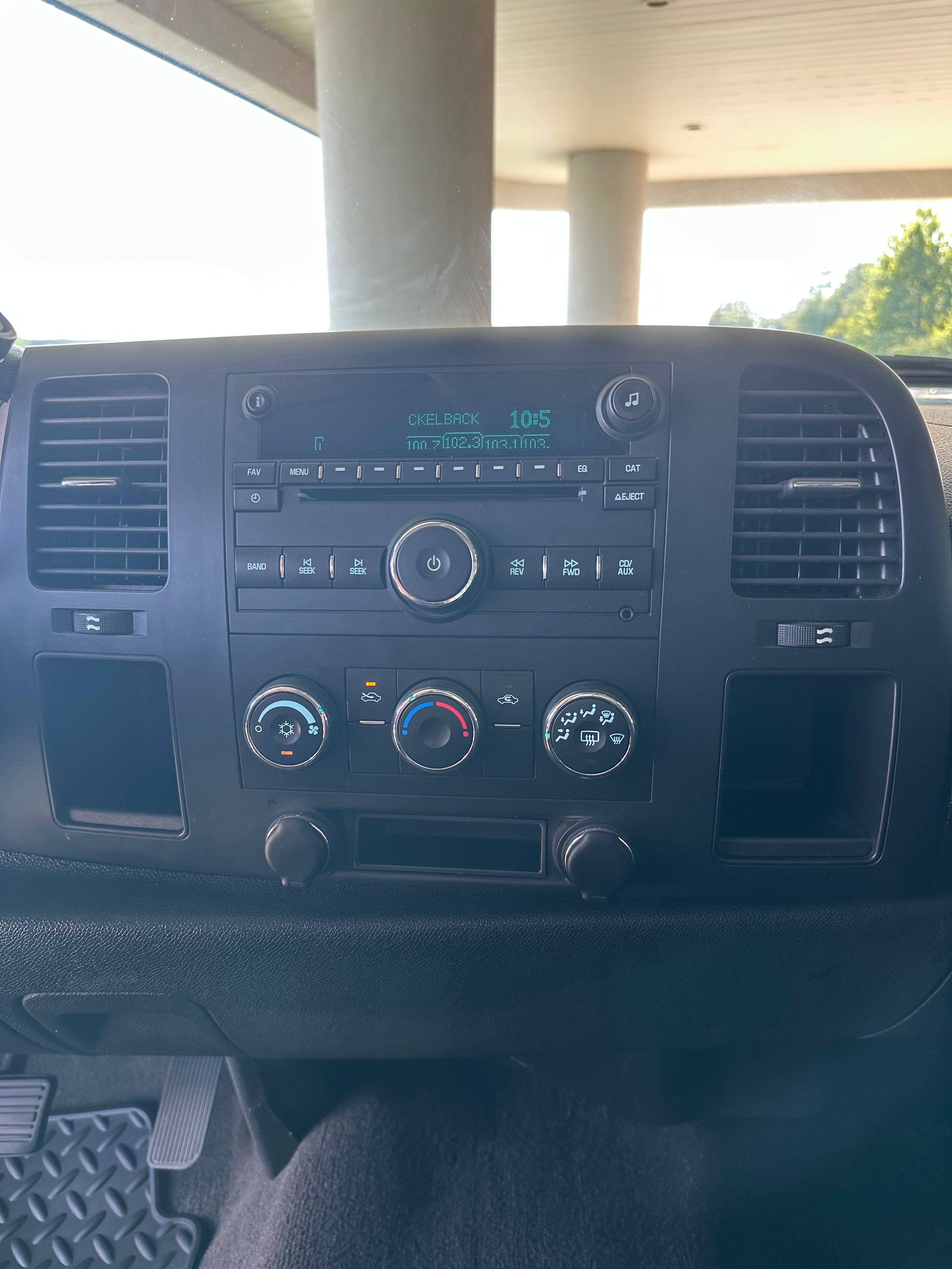 2007 Chevrolet Silverado 1500 LT w/1LT
