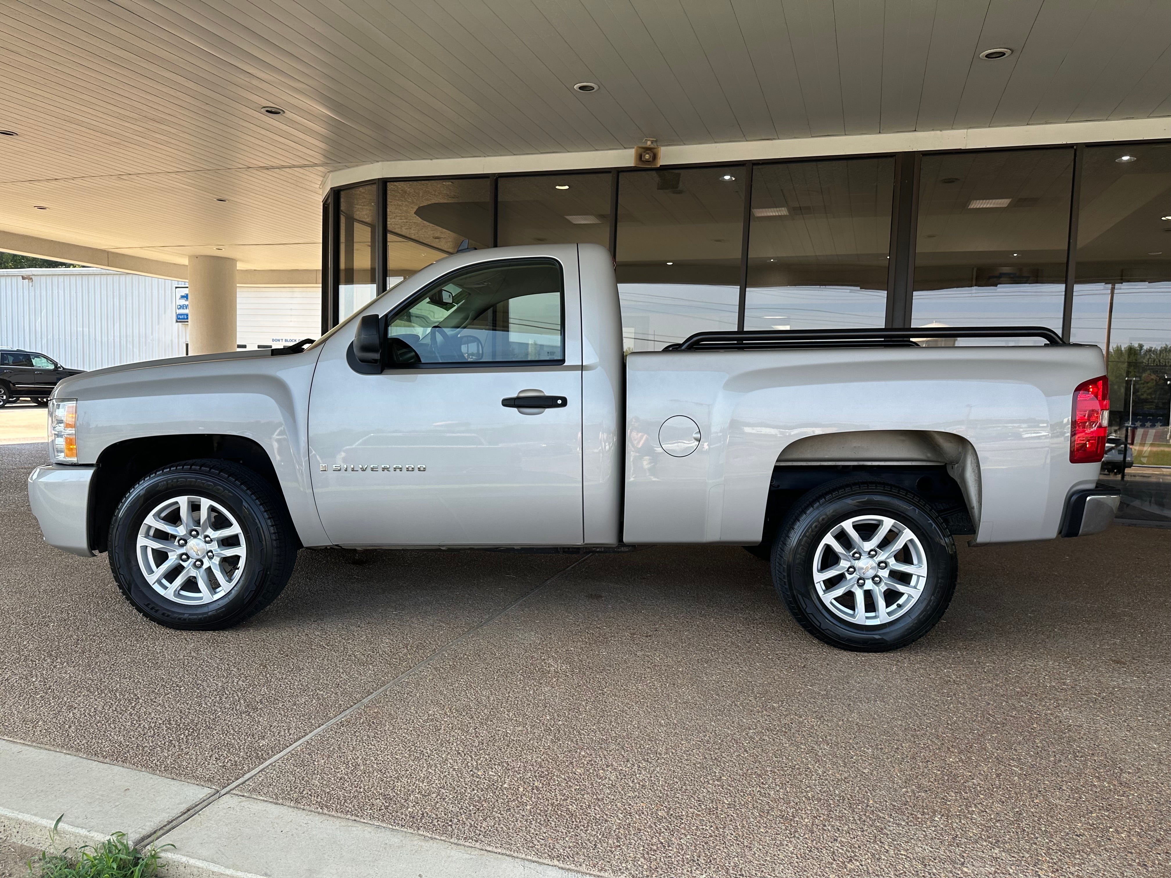 2007 Chevrolet Silverado 1500 LT w/1LT
