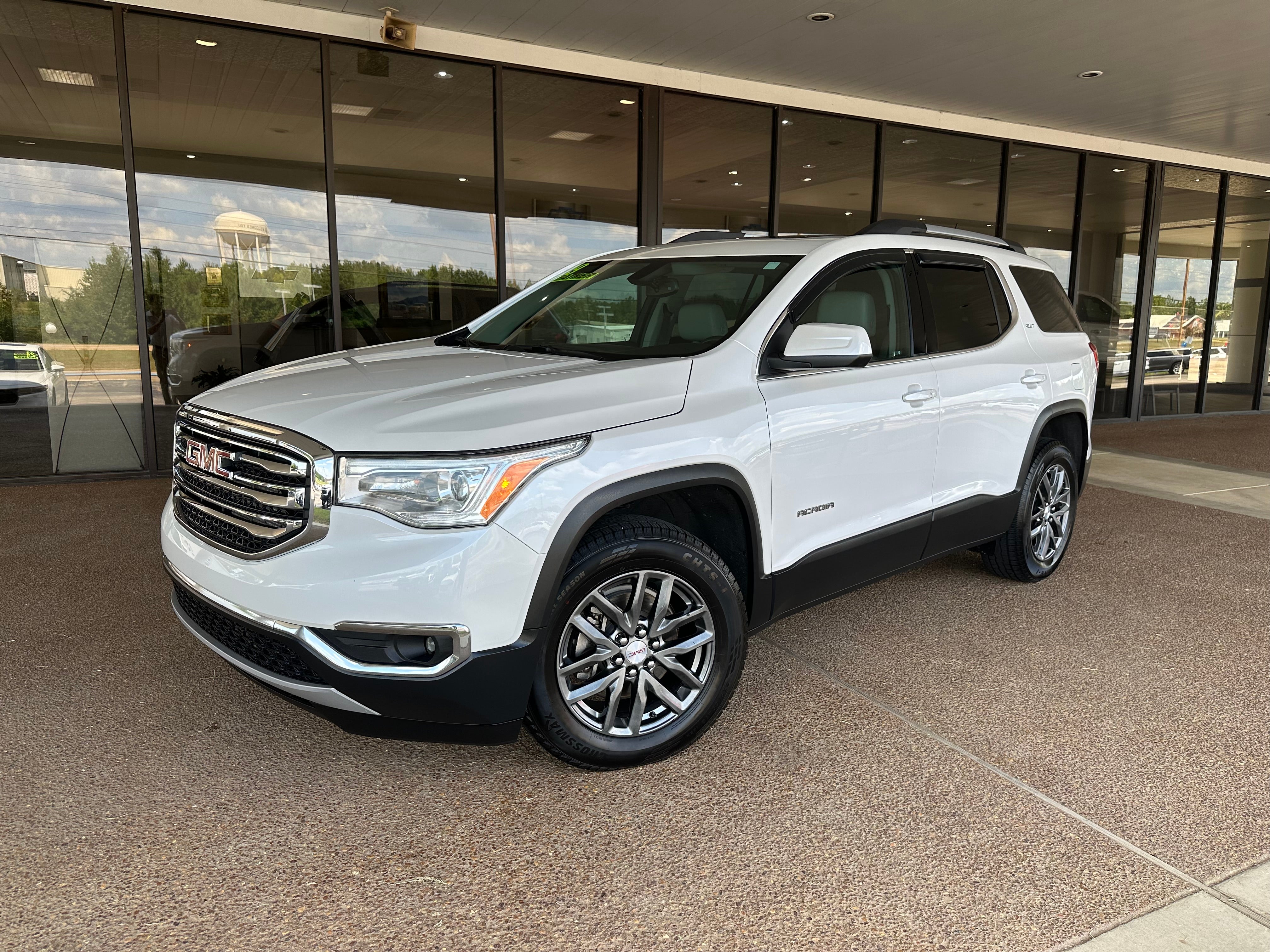 2019 GMC Acadia SLT