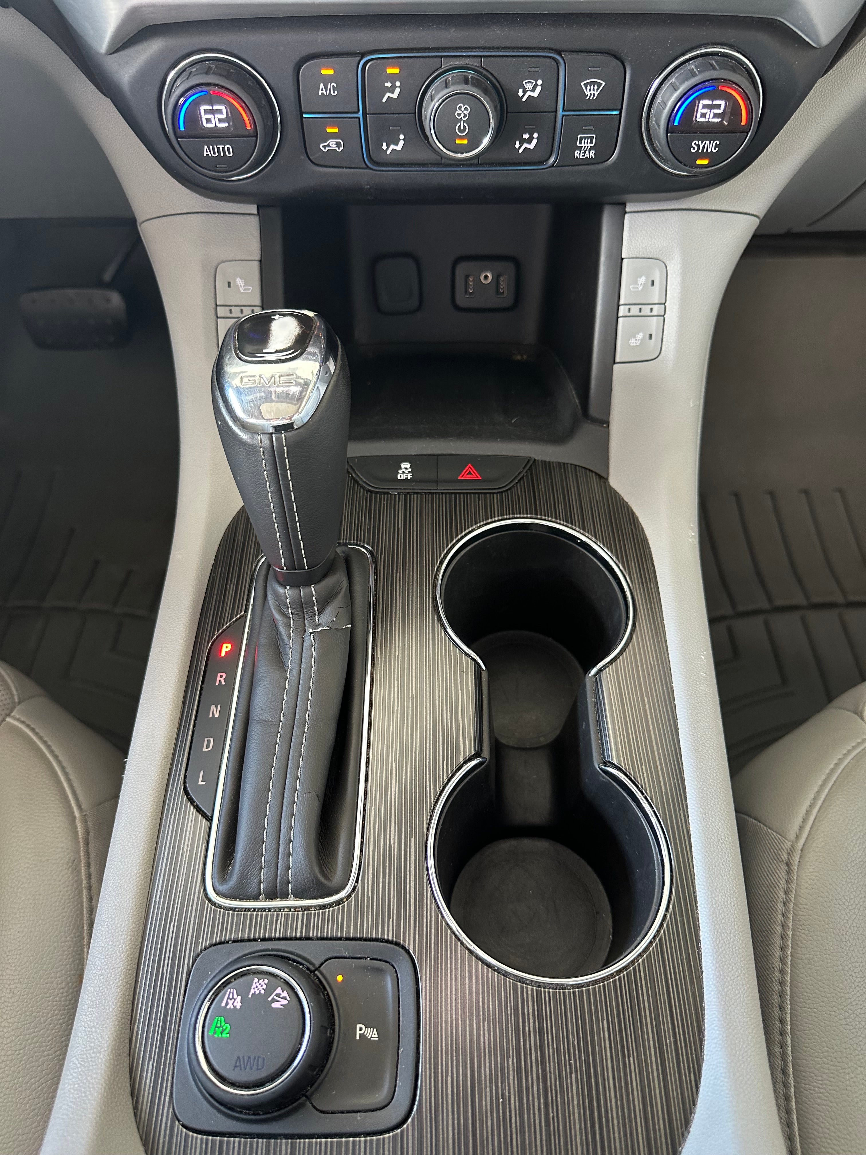 2019 GMC Acadia SLT