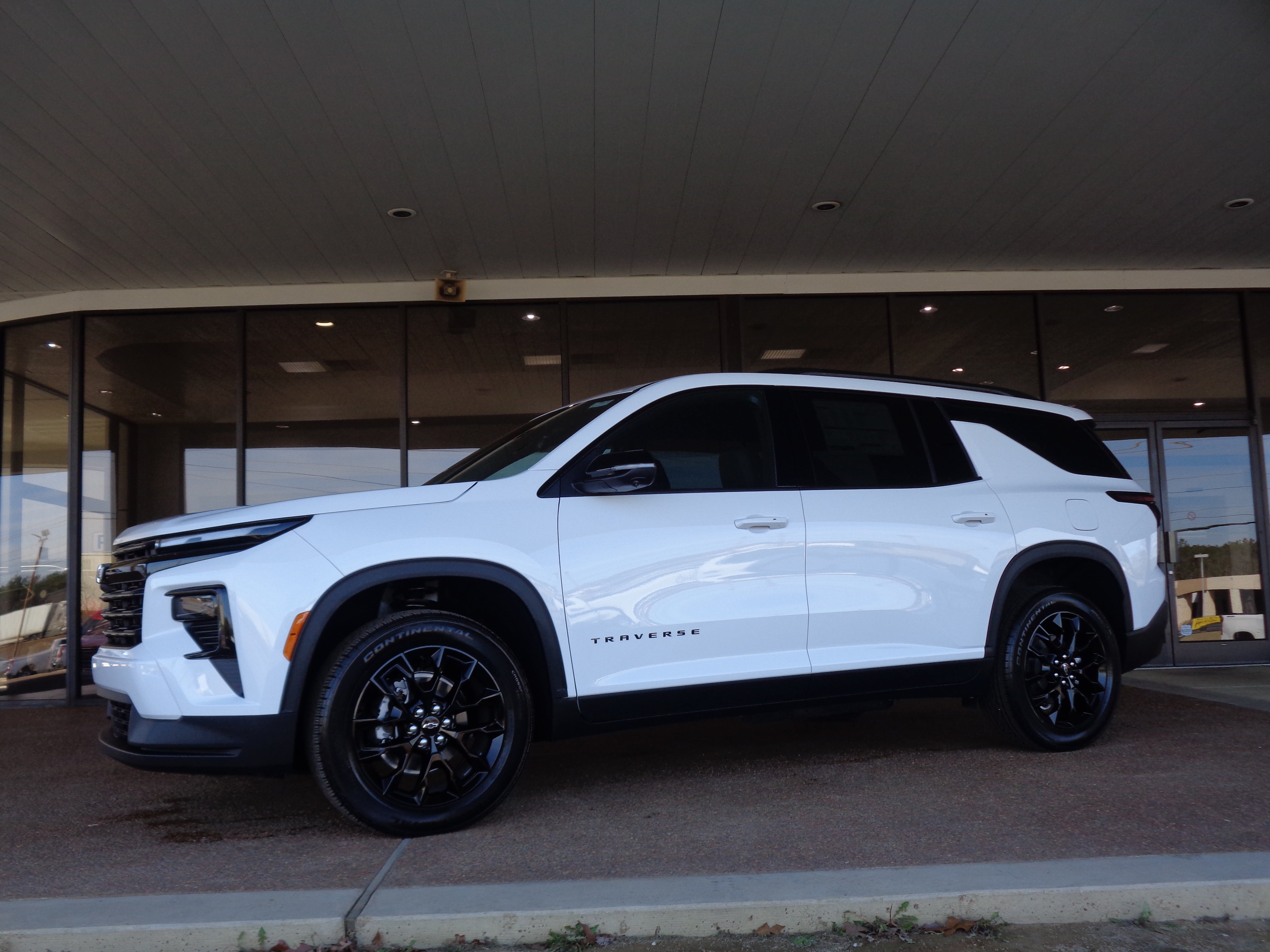 2026 Chevrolet Traverse Base