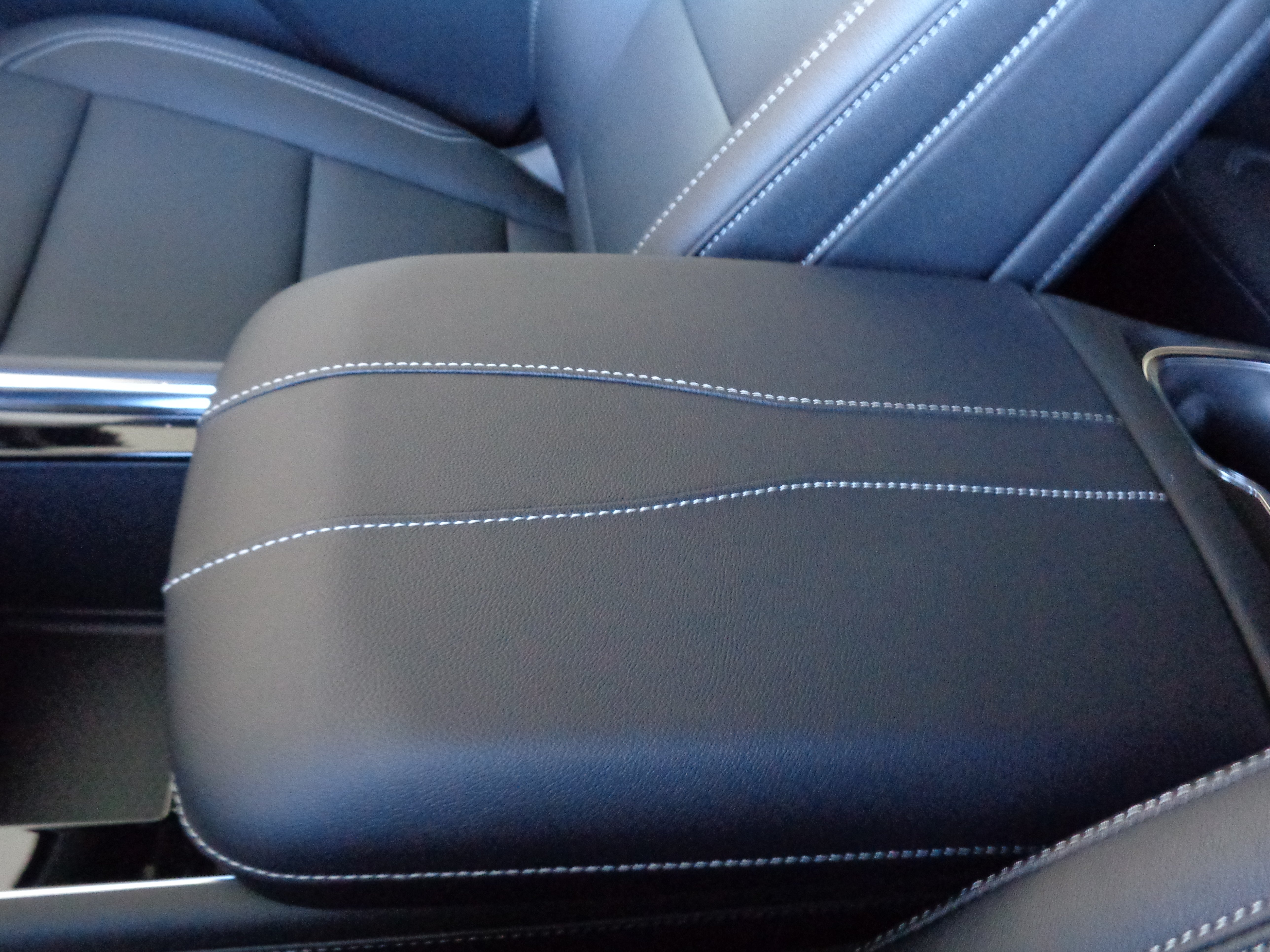 2026 Chevrolet Traverse Base