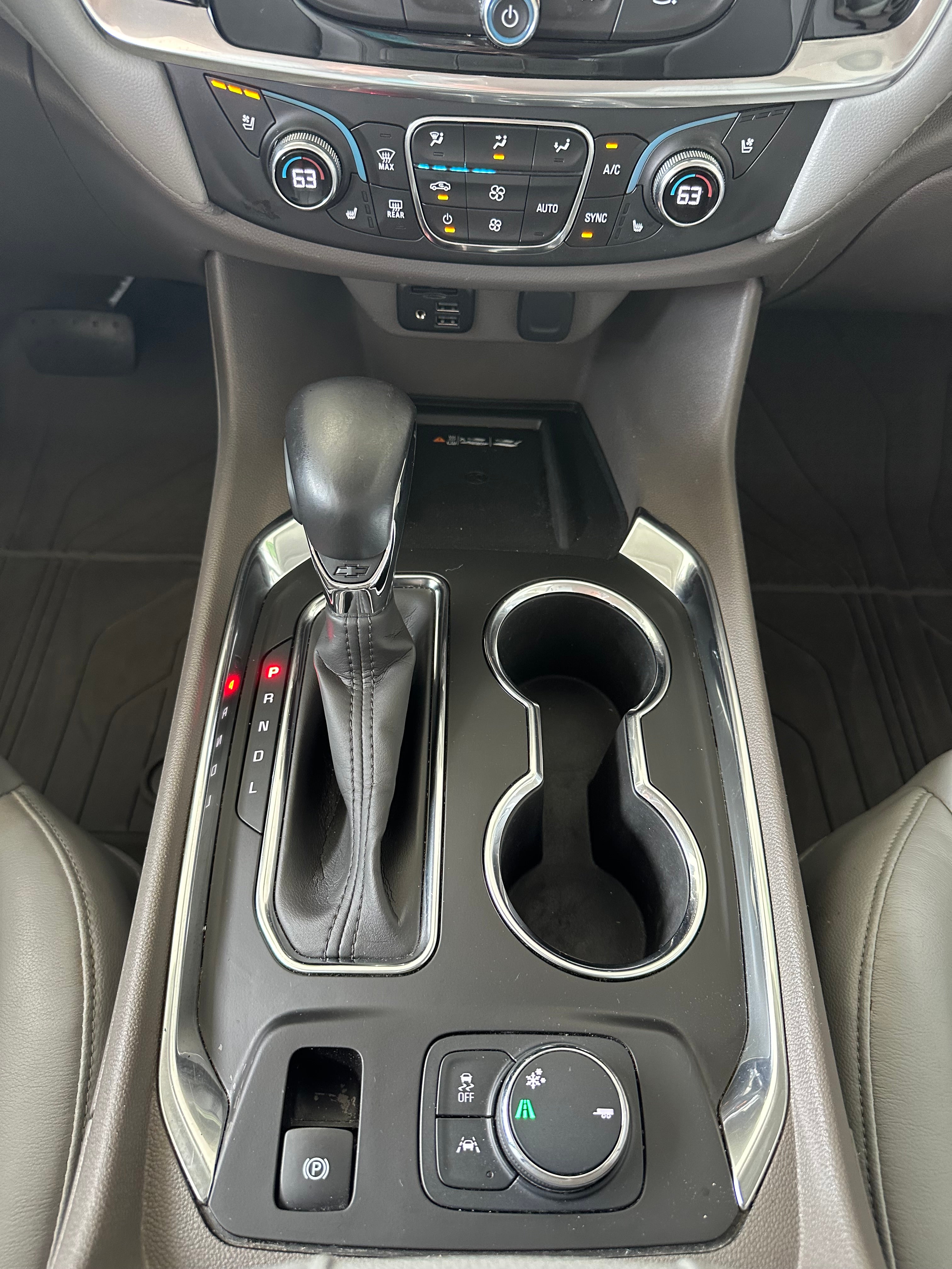 2021 Chevrolet Traverse Premier