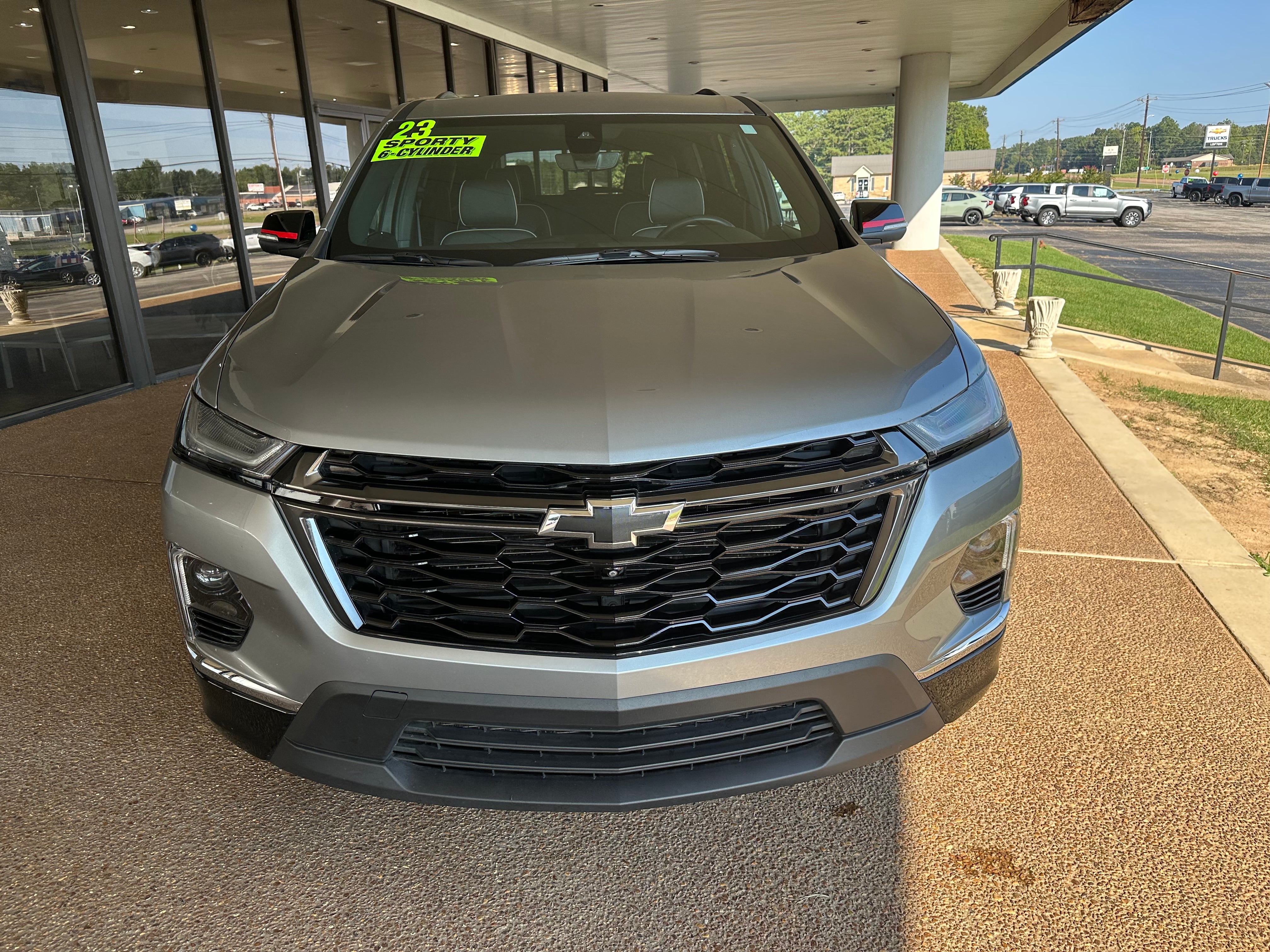 2023 Chevrolet Traverse Premier