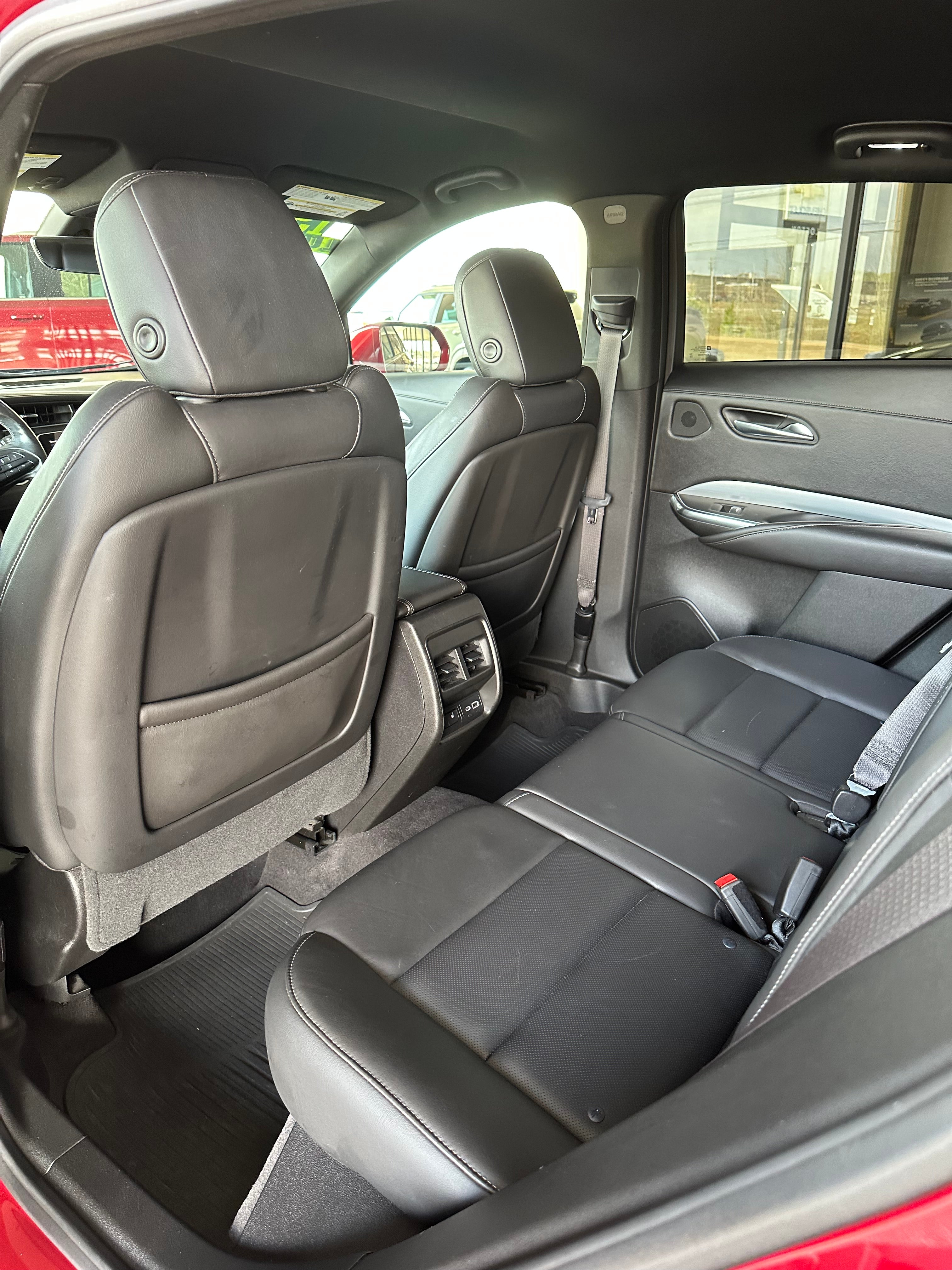 2019 Cadillac XT4 FWD Premium Luxury