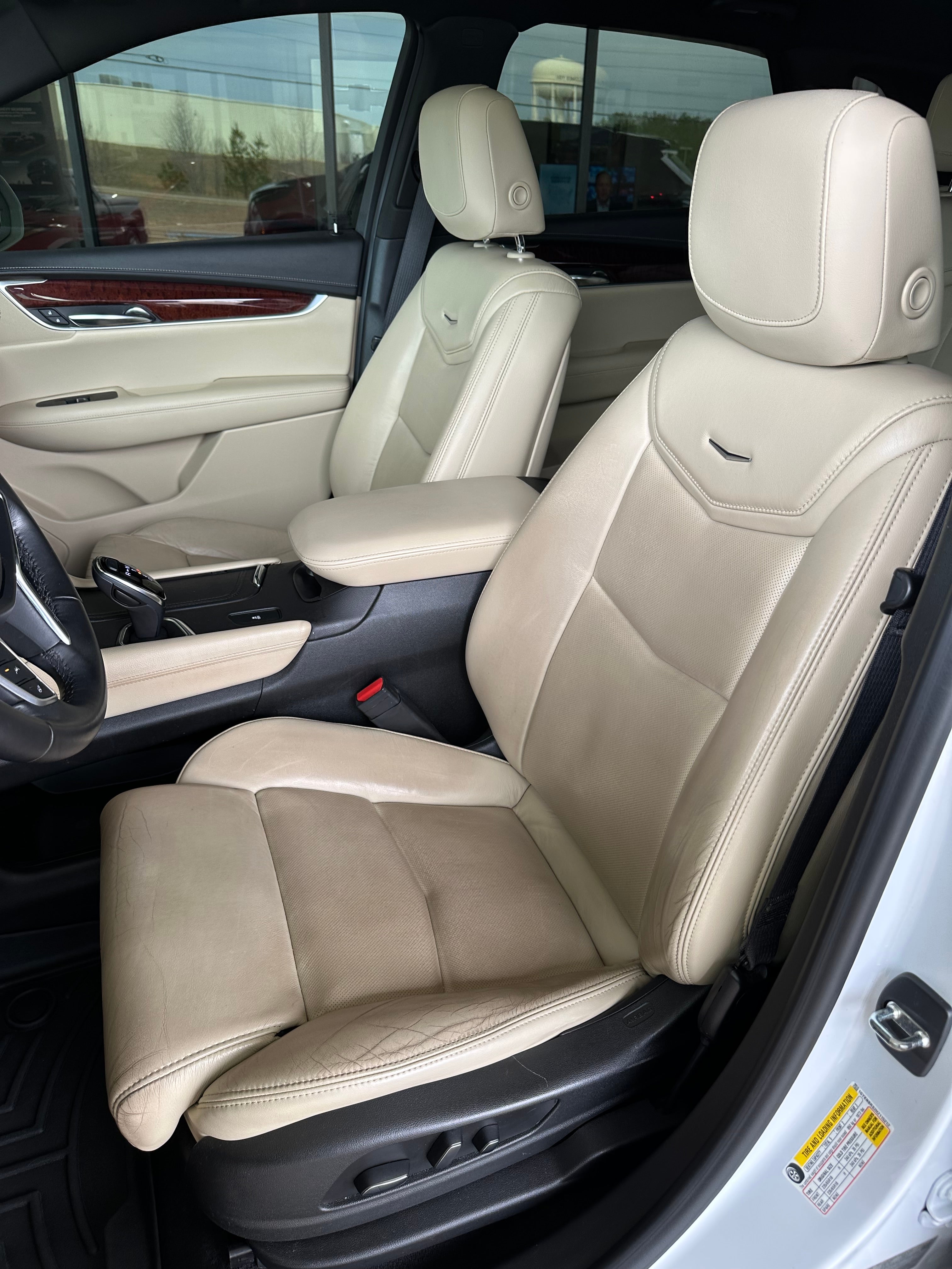 2017 Cadillac XT5 Luxury FWD