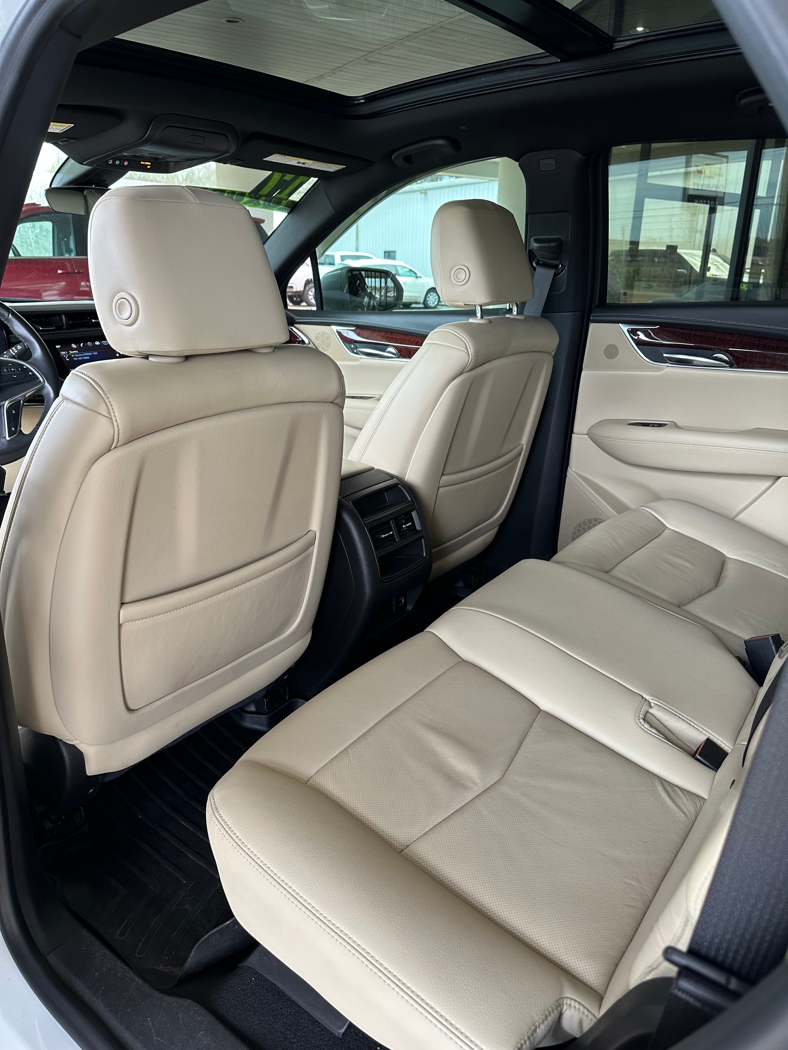 2017 Cadillac XT5 Luxury FWD