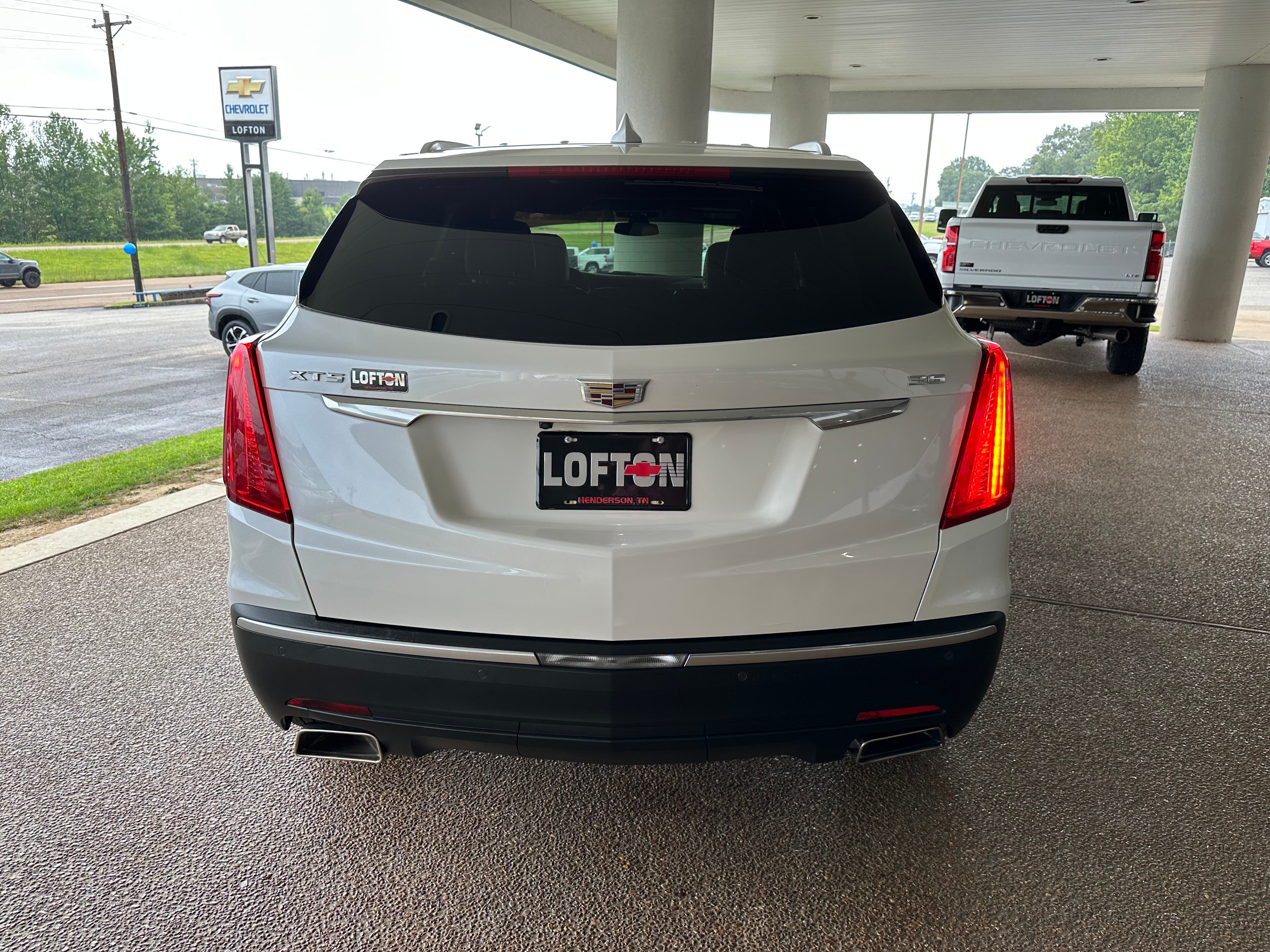 2017 Cadillac XT5 Luxury FWD