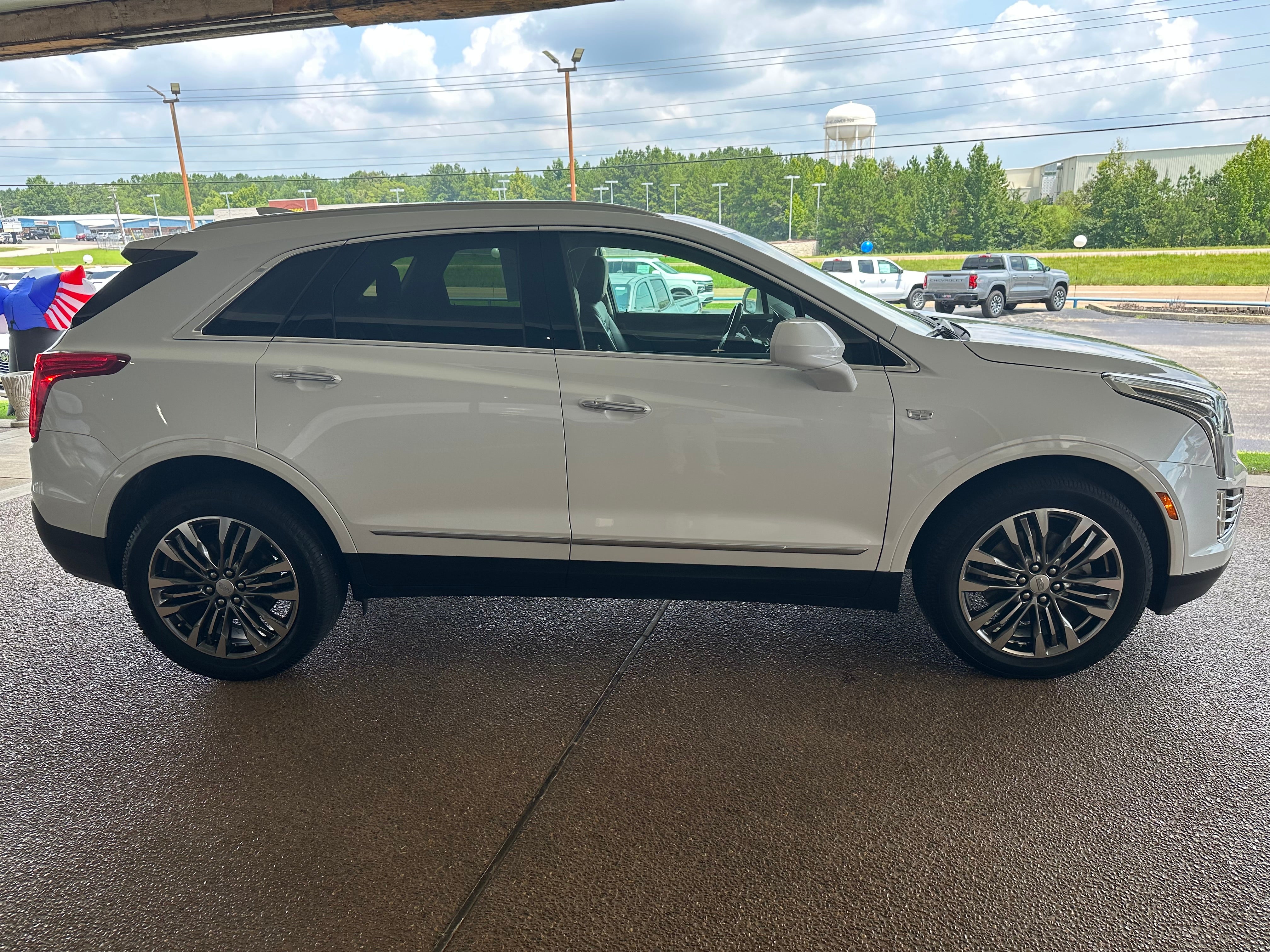 2019 Cadillac XT5 Premium Luxury FWD