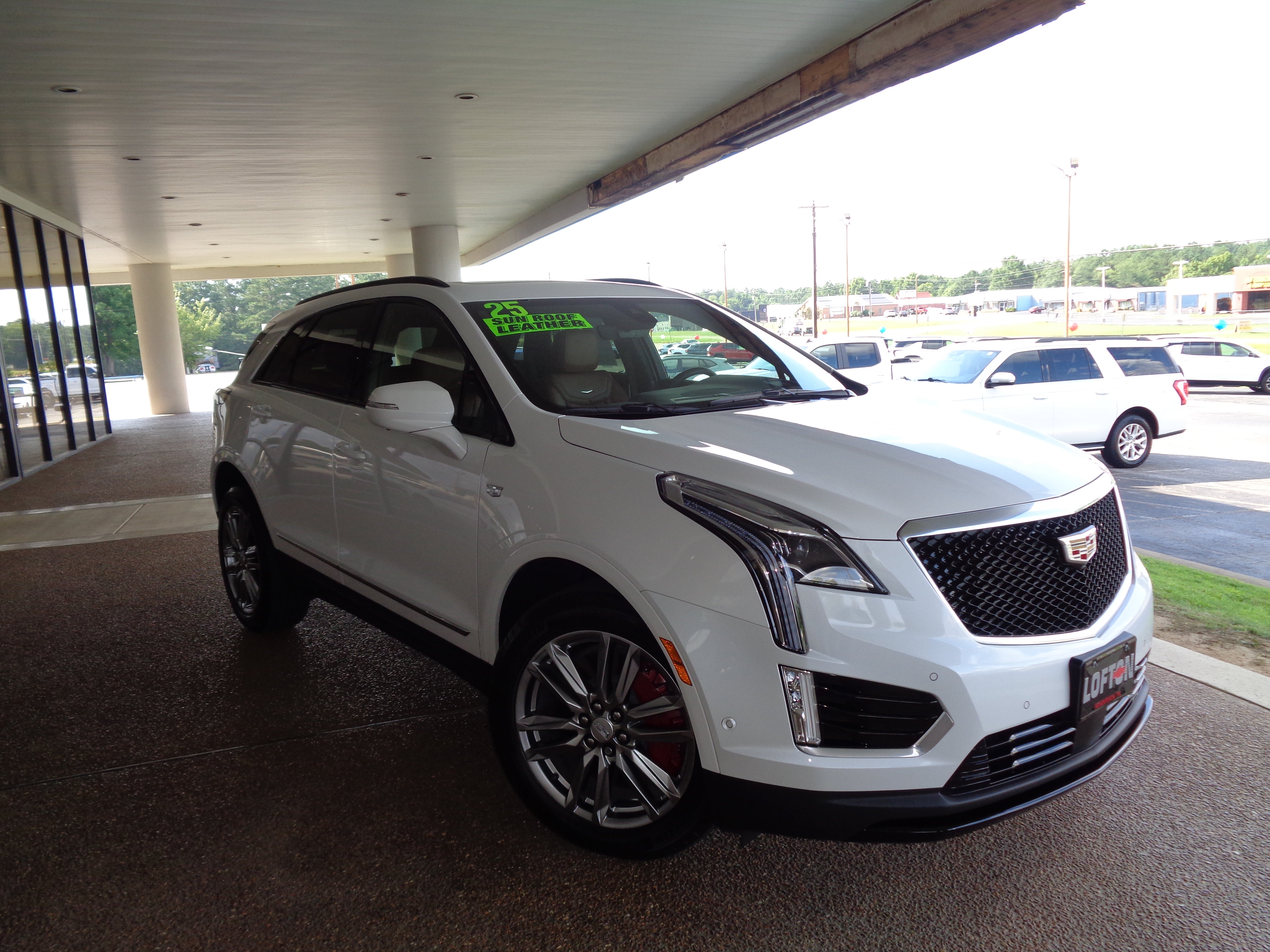 2025 Cadillac XT5 Sport