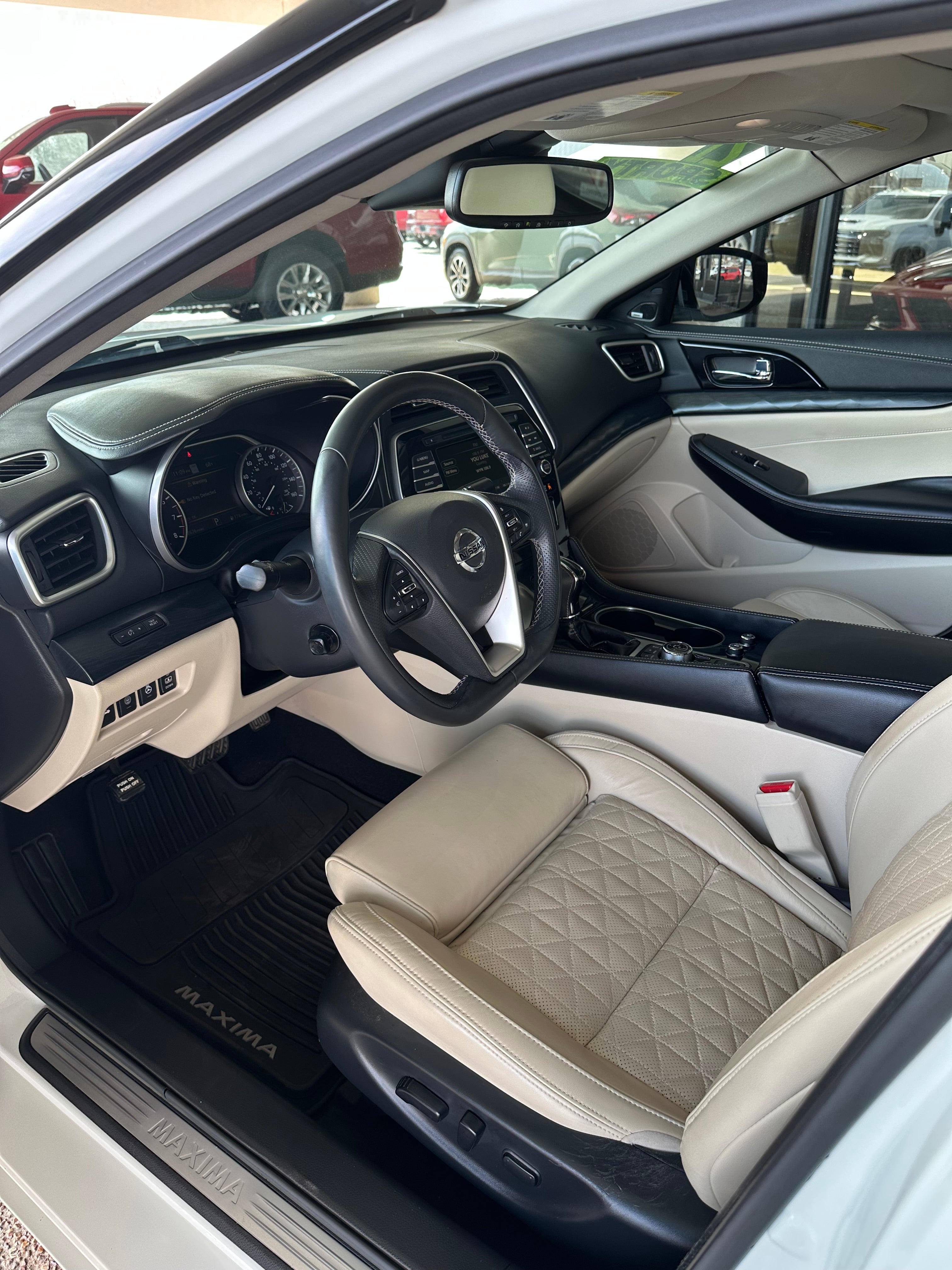 2021 Nissan Maxima Platinum