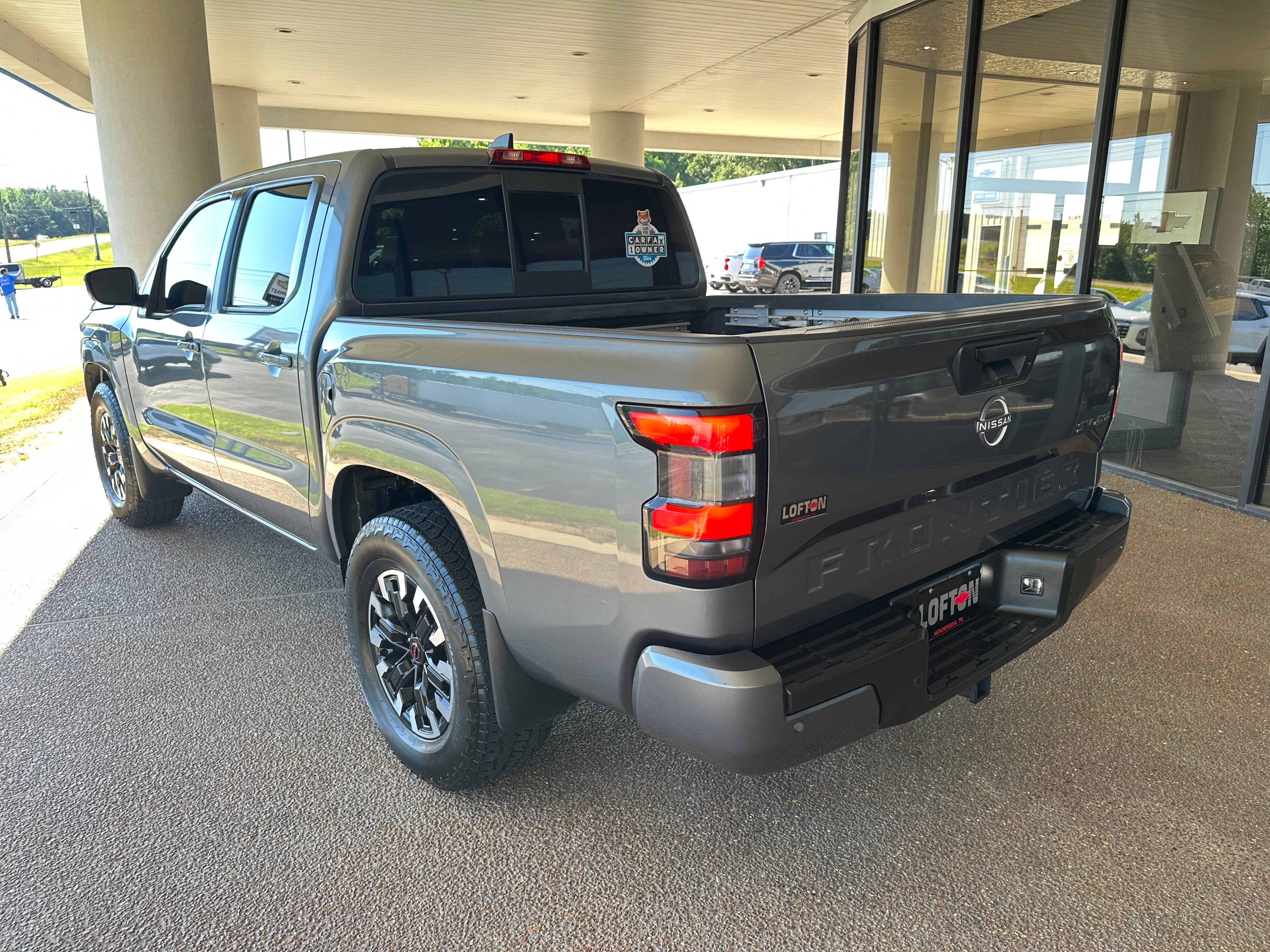 2022 Nissan Frontier SV