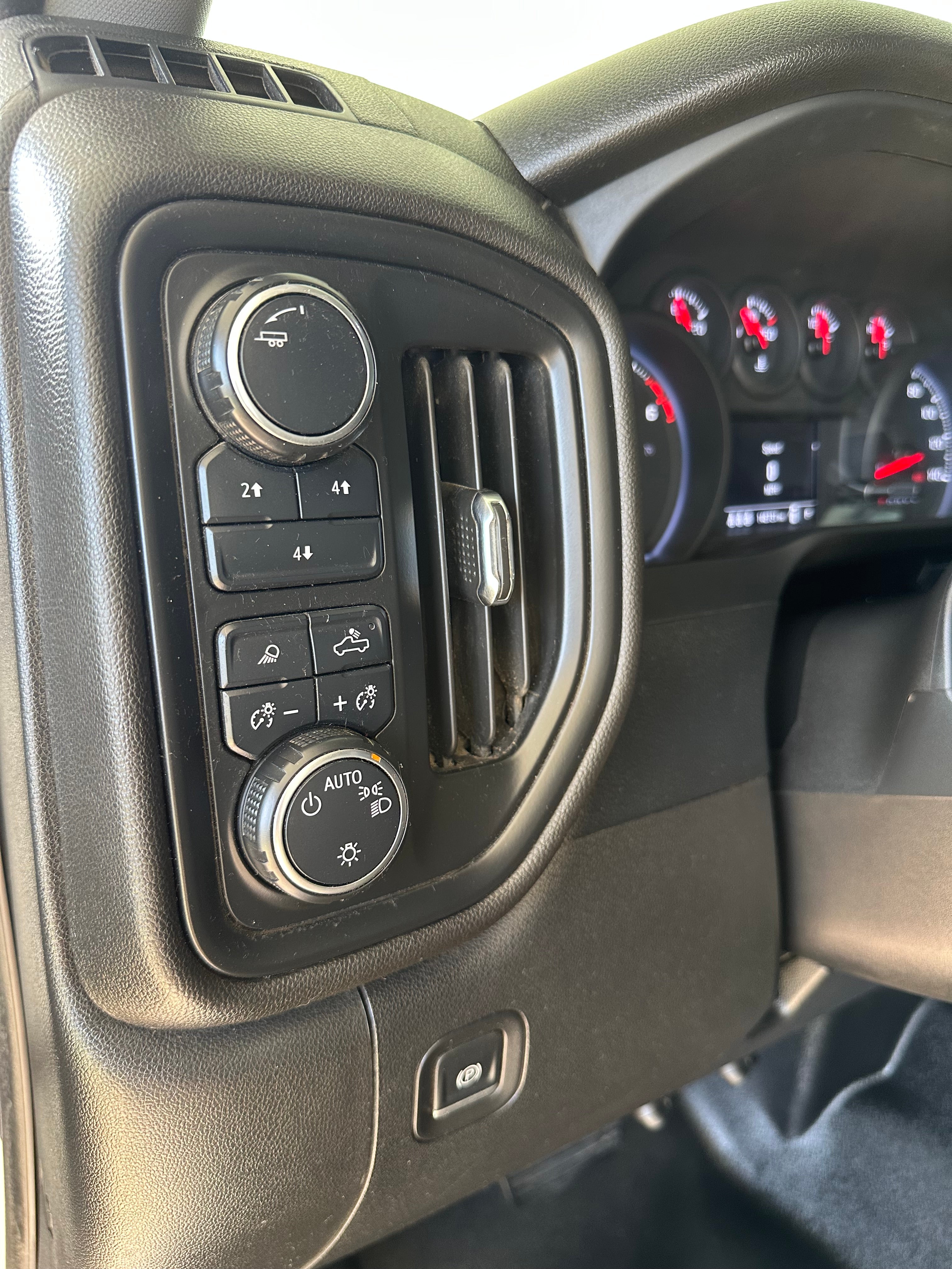 2024 Chevrolet Silverado 2500 HD Custom