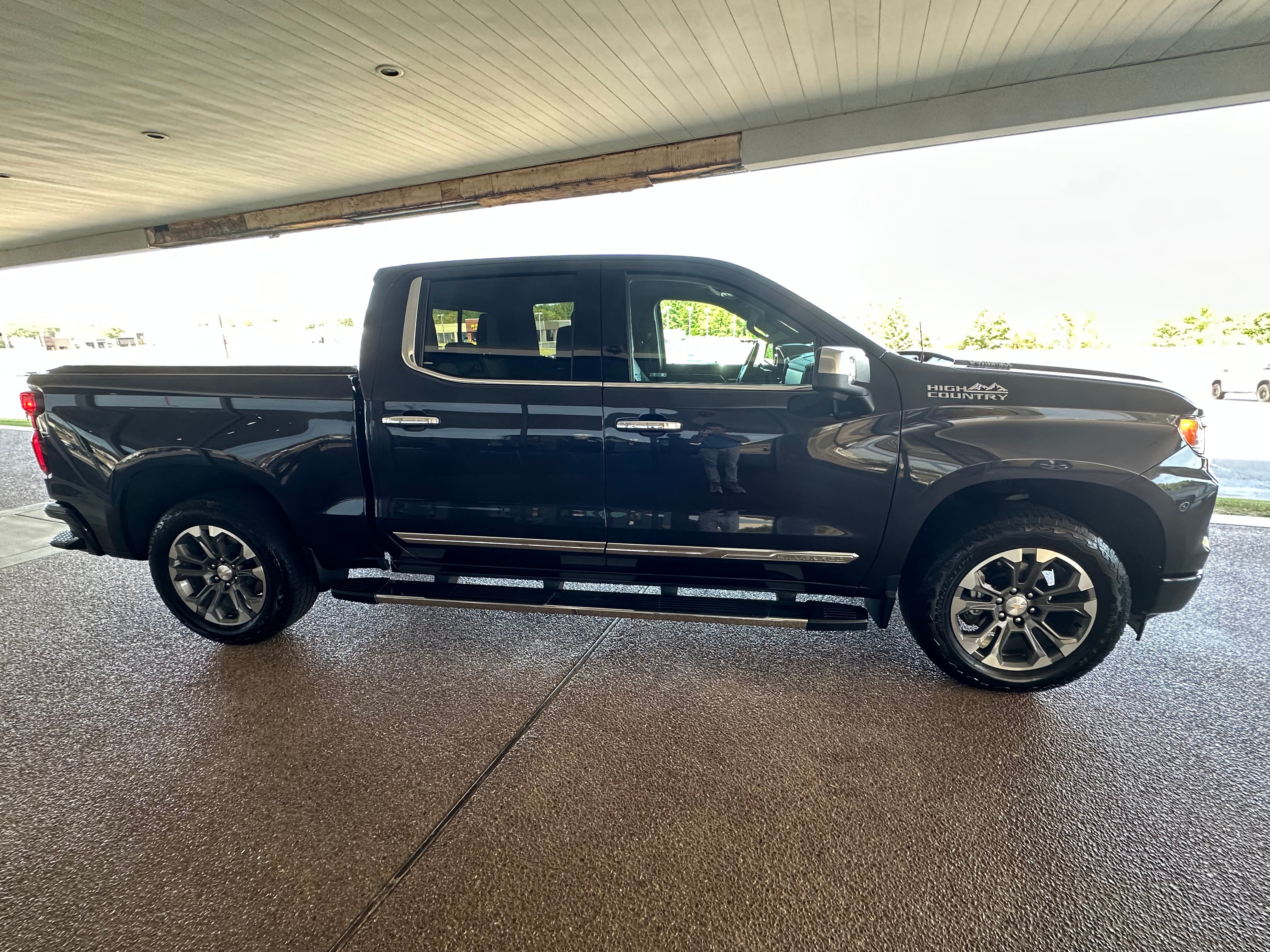 2024 Chevrolet Silverado 1500 High Country