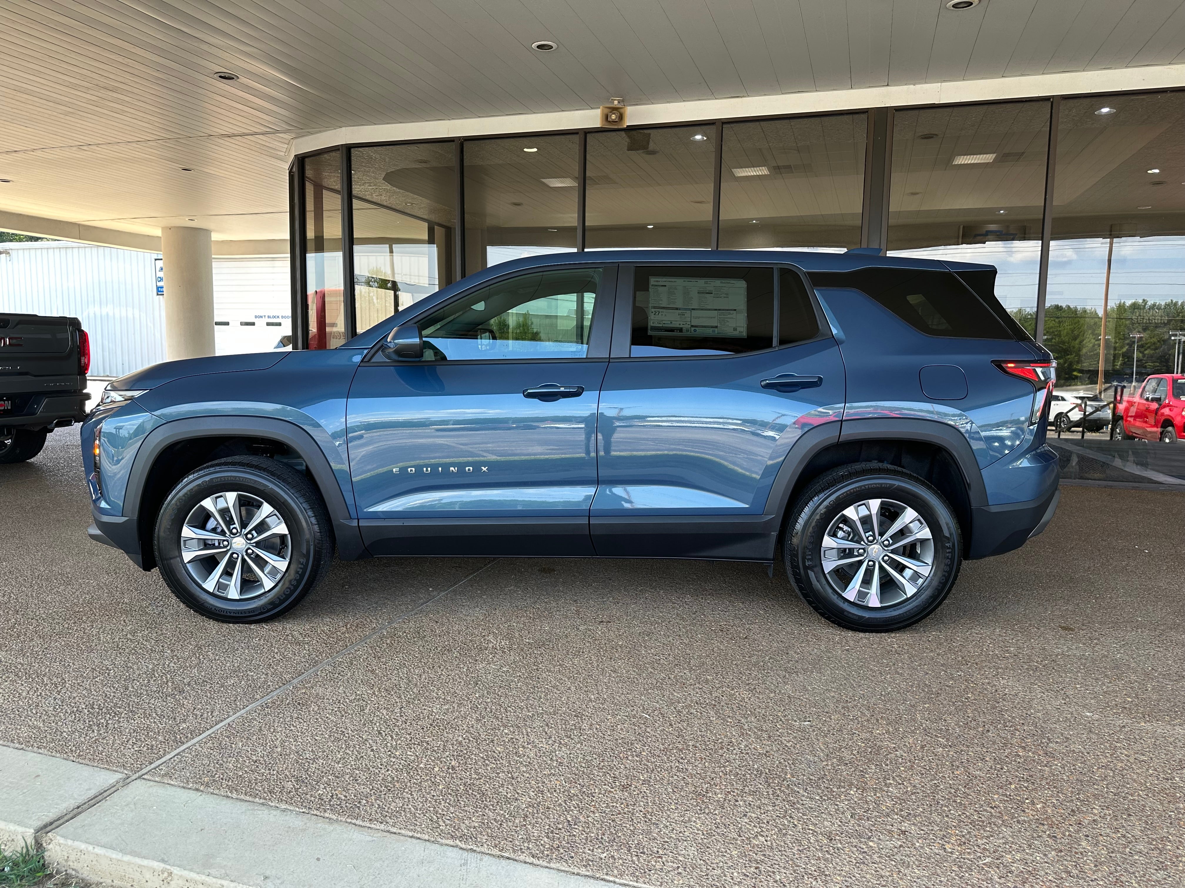 2027 Chevrolet Equinox LT