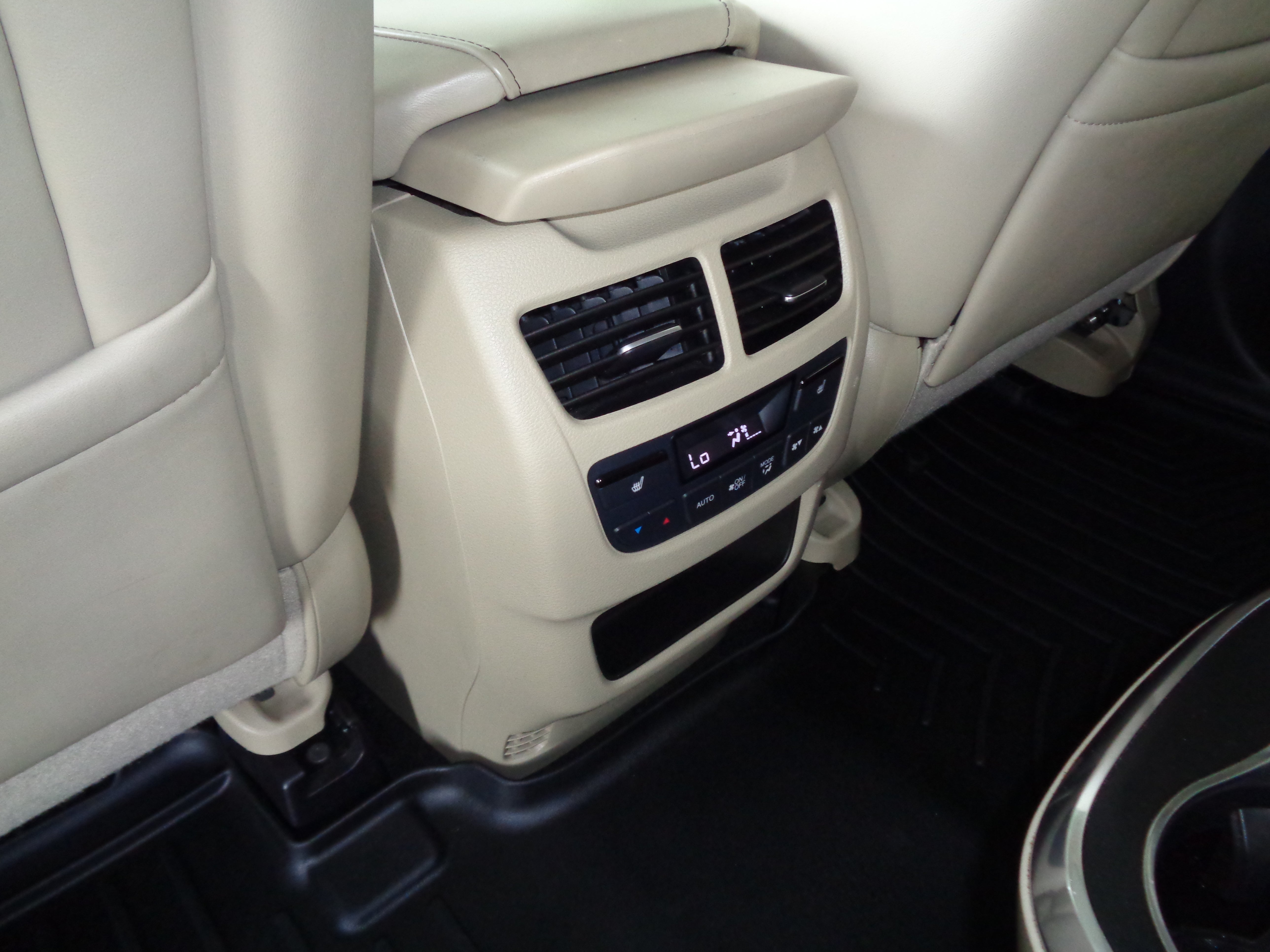 2017 Acura MDX w/Advance Pkg