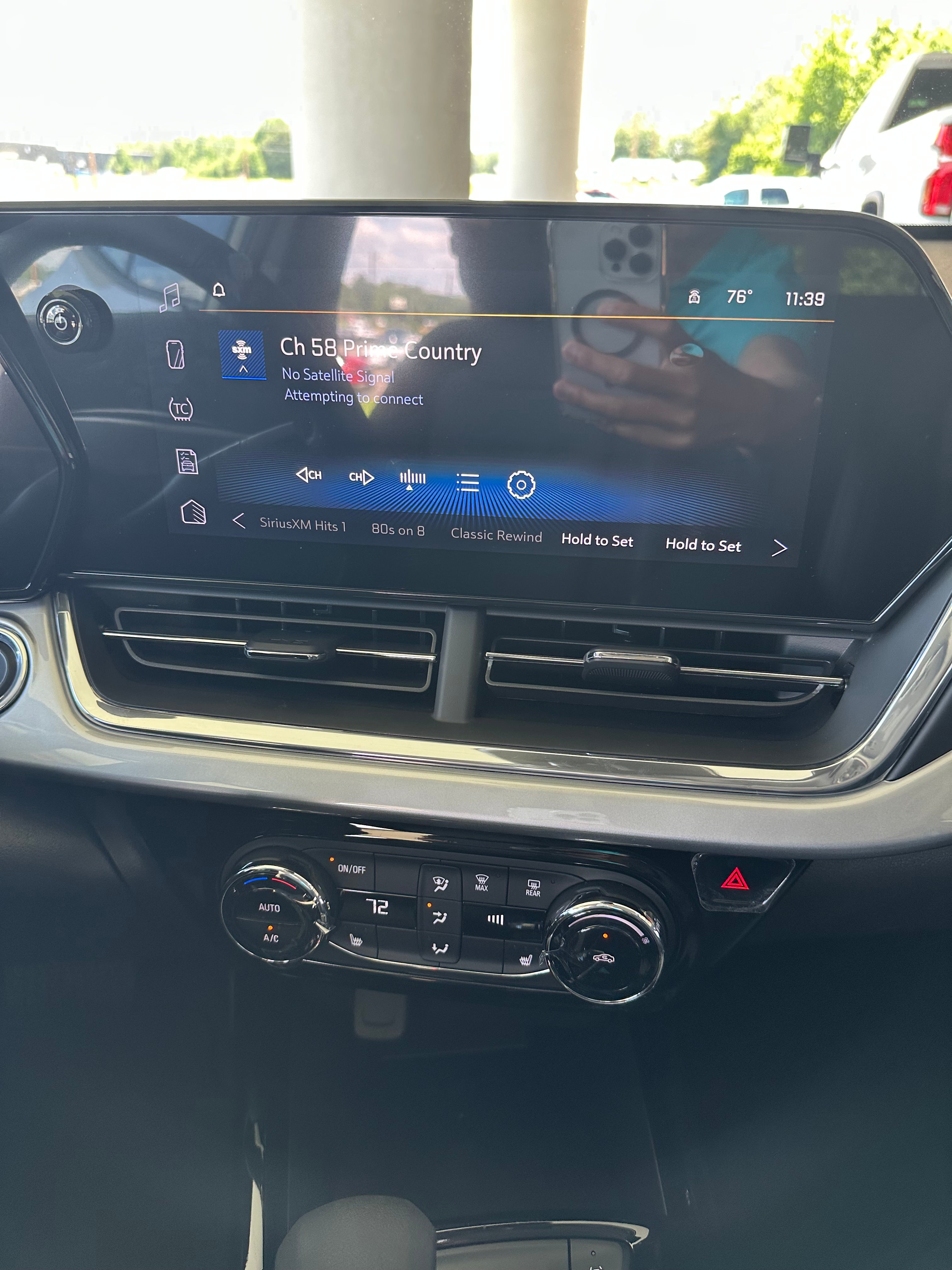 2026 Chevrolet Trax LT - Photo 12